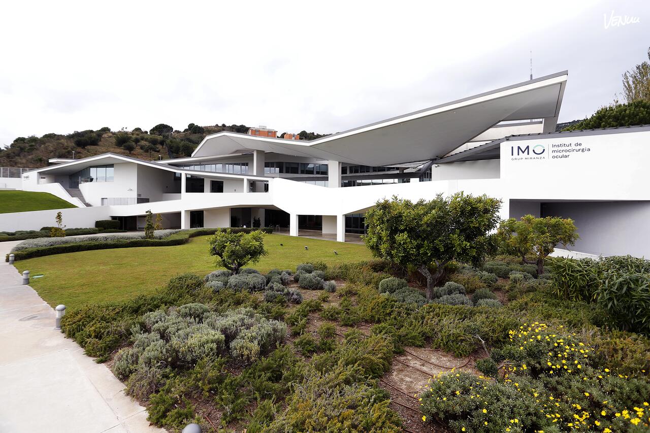 Jardín urbano de Espacio Imo para eventos al aire libre en Barcelona.